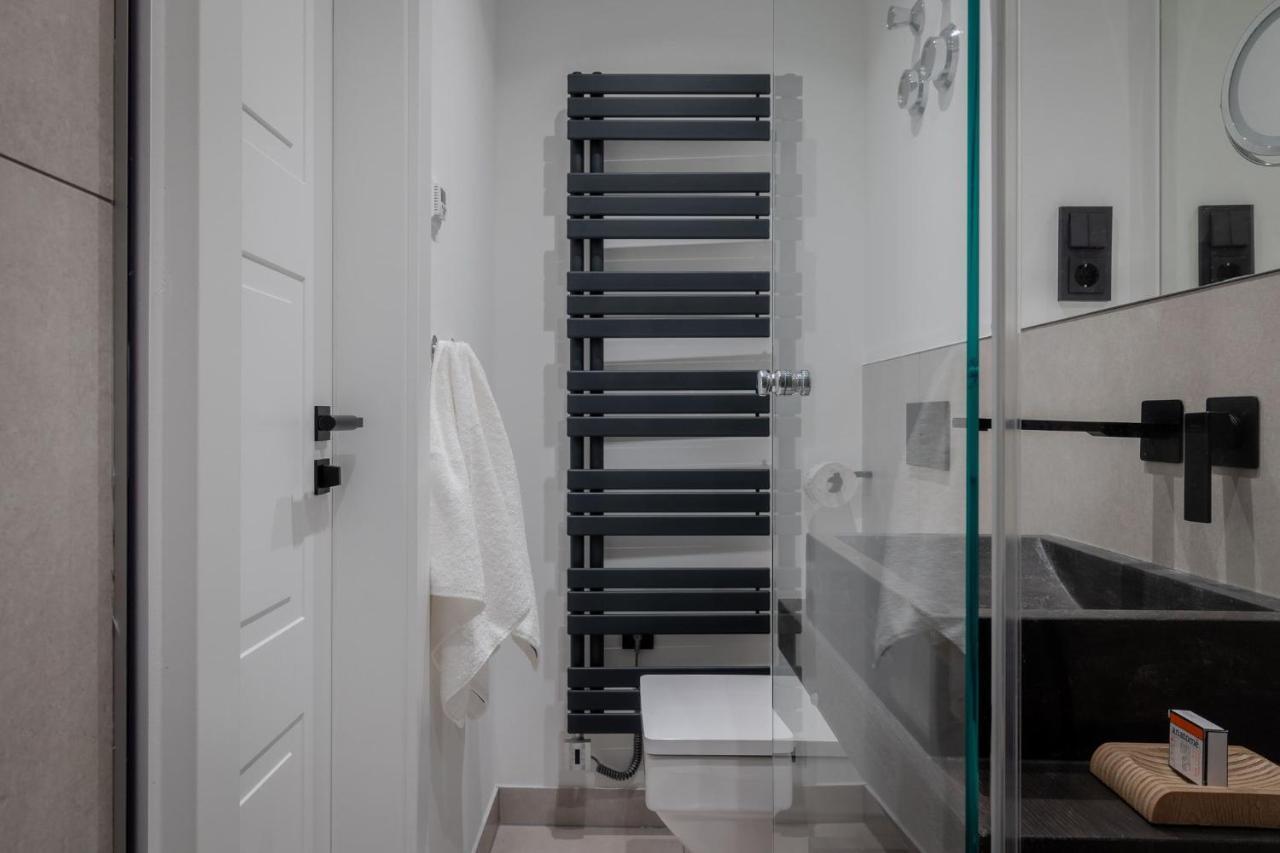 Living Lorens No 12 Apartment