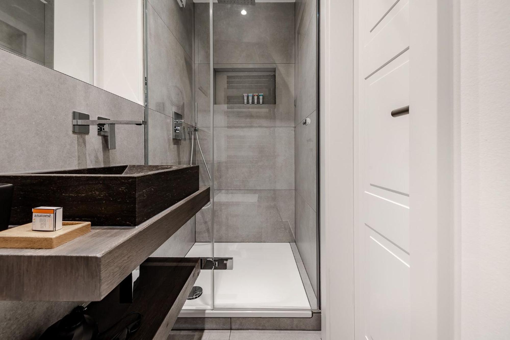 Living Lorens No 12 Apartment *