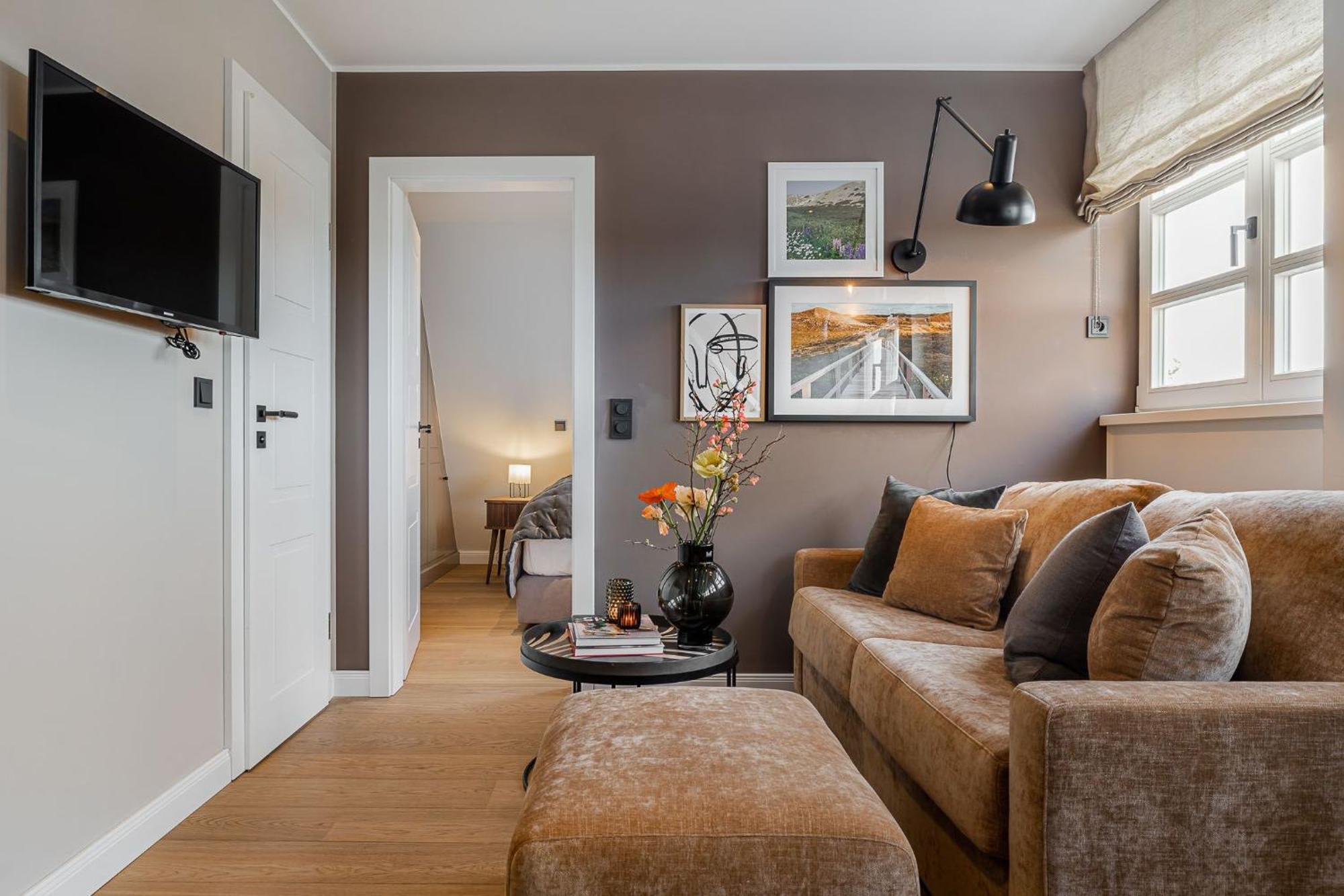 Apartment Living Lorens No 12 *